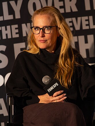 Gillian Anderson